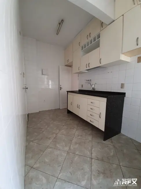 Apartamento com 2 quartos para alugar, 90m2 em Ingá, Niteroi - RJ - imagem 8 Foto 8 de Apartamento com 2 quartos para alugar, 90m2 em Ingá, Niteroi - RJ