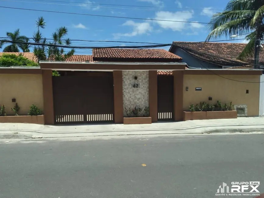 Foto 2 de Casa com 3 quartos à venda, 226m2 em Itaipu, Niteroi - RJ