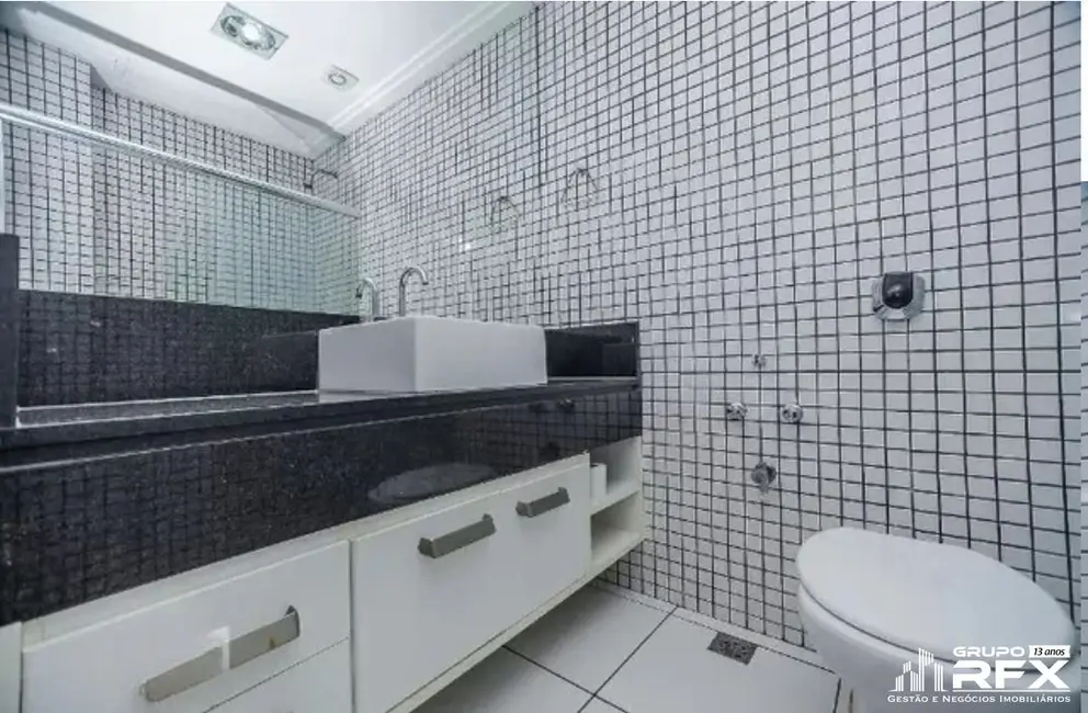 Foto 7 de Apartamento com 2 quartos à venda, 70m2 em Icaraí, Niteroi - RJ