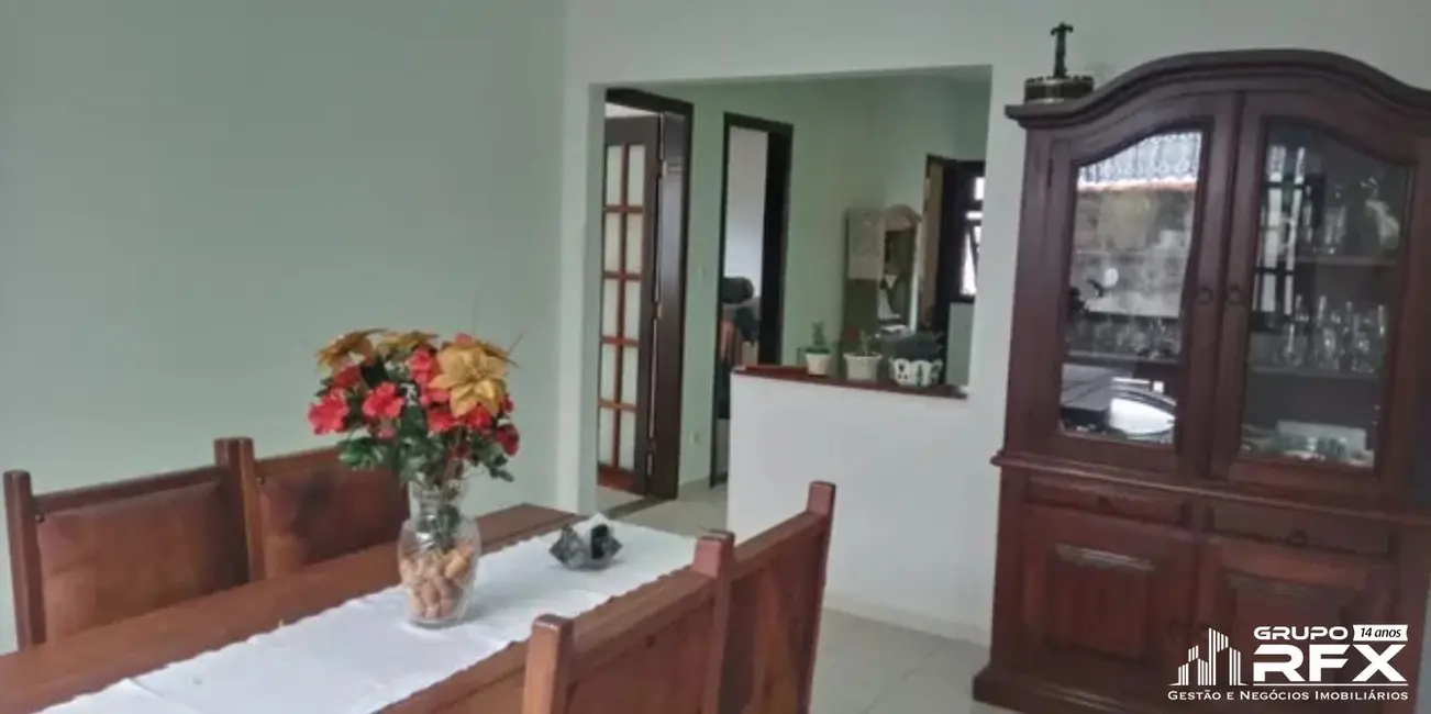 Foto 8 de Casa com 5 quartos para alugar, 400m2 em Itaipu, Niteroi - RJ