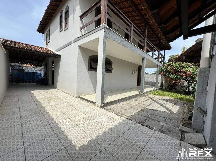 Foto 2 de Casa com 3 quartos à venda, 180m2 em Piratininga, Niteroi - RJ