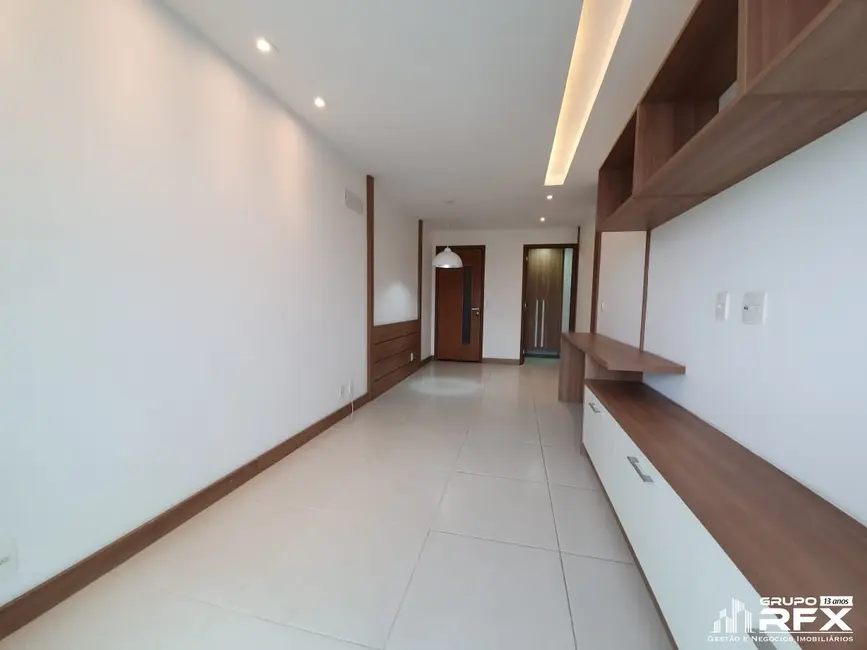 Foto 3 de Apartamento com 2 quartos à venda, 65m2 em Centro, Niteroi - RJ