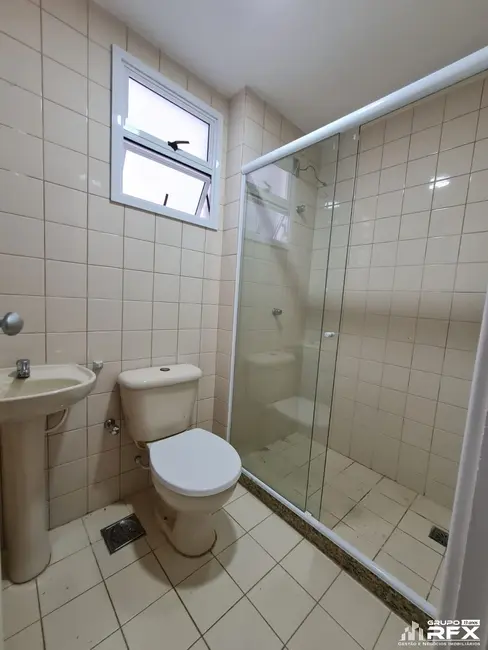 Foto 4 de Apartamento com 2 quartos à venda, 65m2 em Sao Goncalo - RJ