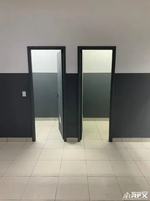 Loja para alugar, 280m2 em Santa Rosa, Niteroi - RJ - imagem 6 Foto 6 de Loja para alugar, 280m2 em Santa Rosa, Niteroi - RJ