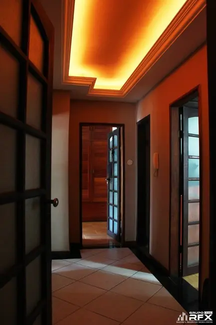 Foto 9 de Casa com 3 quartos à venda, 220m2 em Icaraí, Niteroi - RJ