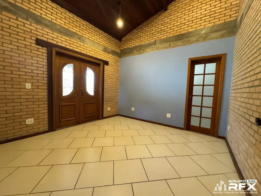 Foto 7 de Casa com 4 quartos à venda, 339m2 em Pendotiba, Niteroi - RJ