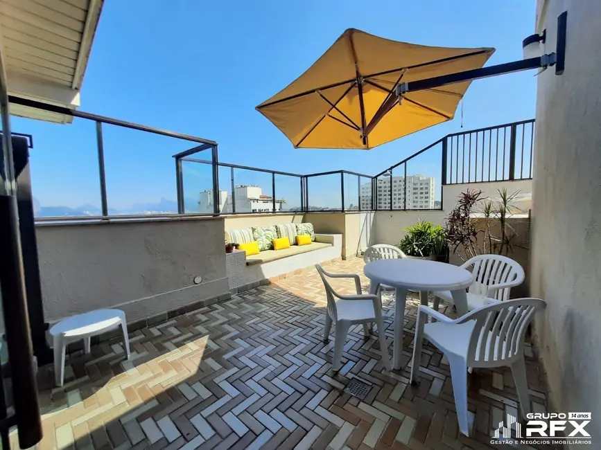 Cobertura com 4 quartos para alugar, 341m2 em Icaraí, Niteroi - RJ - imagem 2 Foto 2 de Cobertura com 4 quartos para alugar, 341m2 em Icaraí, Niteroi - RJ