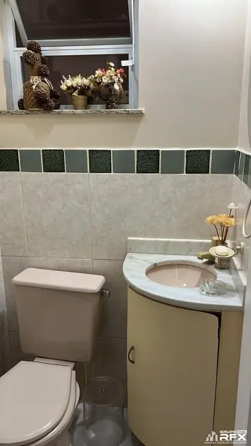 Foto 4 de Casa de Condomínio com 3 quartos à venda, 98m2 em Mata Paca, Niteroi - RJ