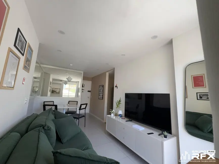 Foto 1 de Apartamento com 2 quartos à venda, 55m2 em Sao Goncalo - RJ