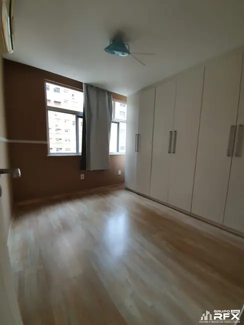 Apartamento com 3 quartos para alugar, 120m2 em Icaraí, Niteroi - RJ - imagem 5 Foto 5 de Apartamento com 3 quartos para alugar, 120m2 em Icaraí, Niteroi - RJ