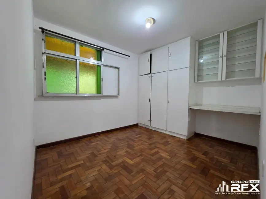 Foto 4 de Apartamento com 2 quartos para alugar, 45m2 em Fátima, Niteroi - RJ