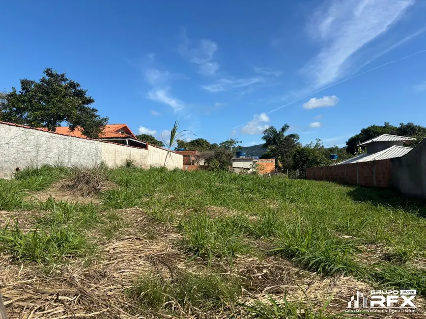 Foto 2 de Terreno / Lote à venda, 600m2 em Itapeba, Marica - RJ