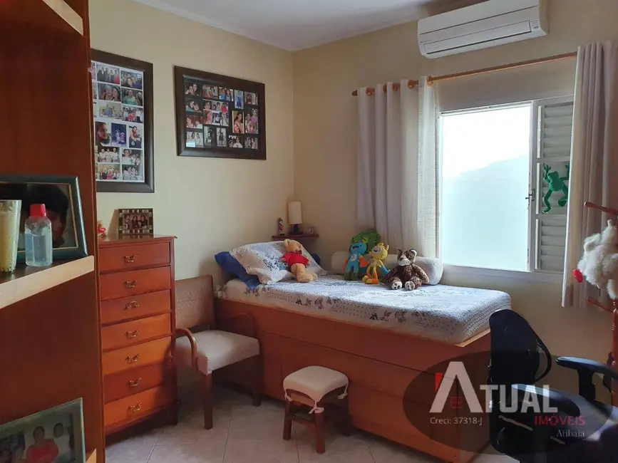 Foto 9 de Casa com 4 quartos à venda, 245m2 em Vila Helena, Atibaia - SP