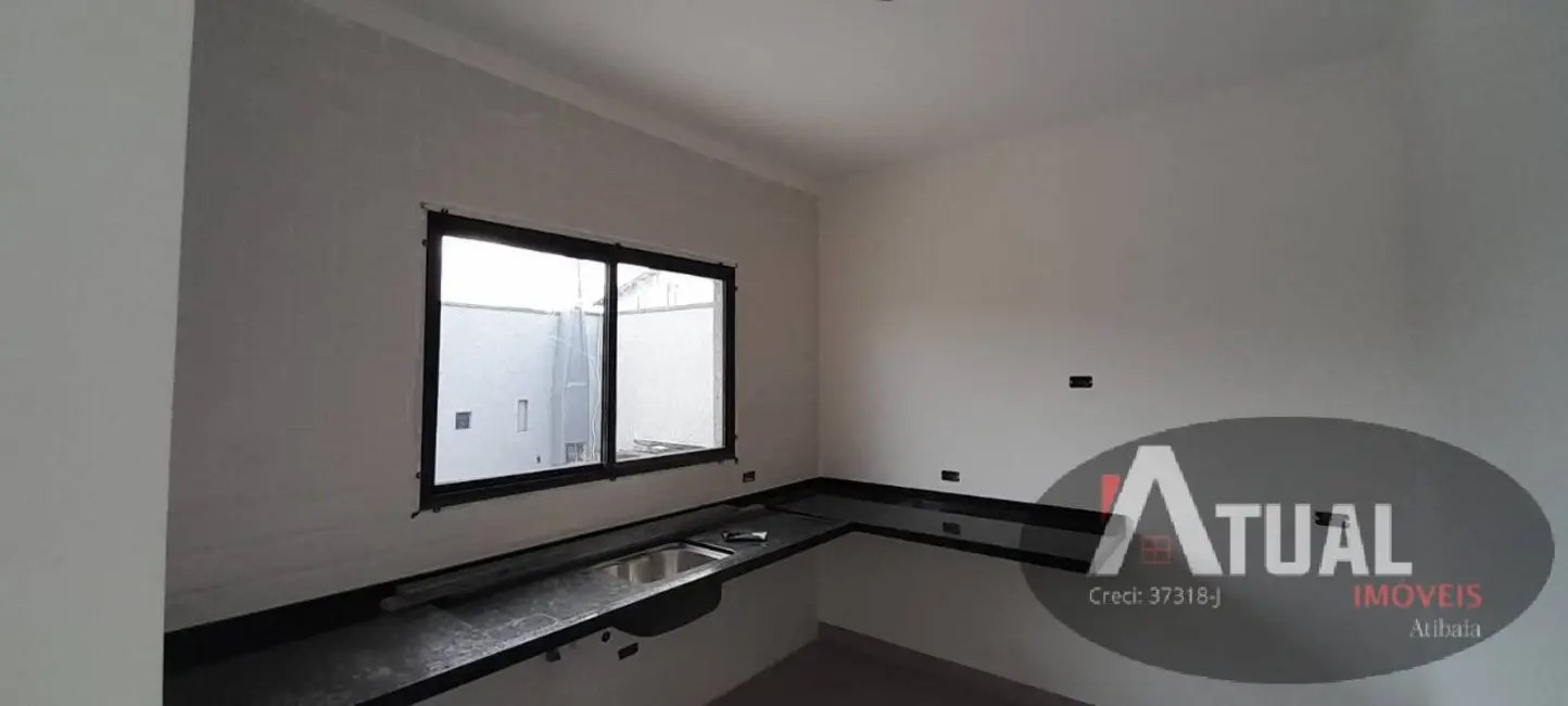 Foto 2 de Casa com 3 quartos à venda, 176m2 em Nova Cerejeira, Atibaia - SP