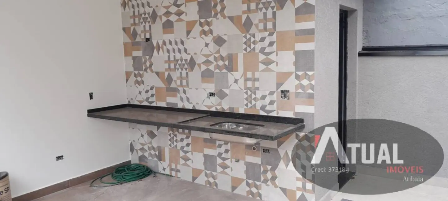 Foto 3 de Casa com 3 quartos à venda, 176m2 em Nova Cerejeira, Atibaia - SP