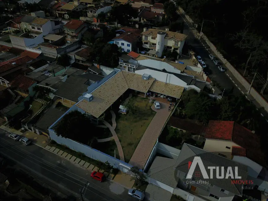 Foto 2 de Casa com 3 quartos à venda, 250m2 em Vila Santista, Atibaia - SP