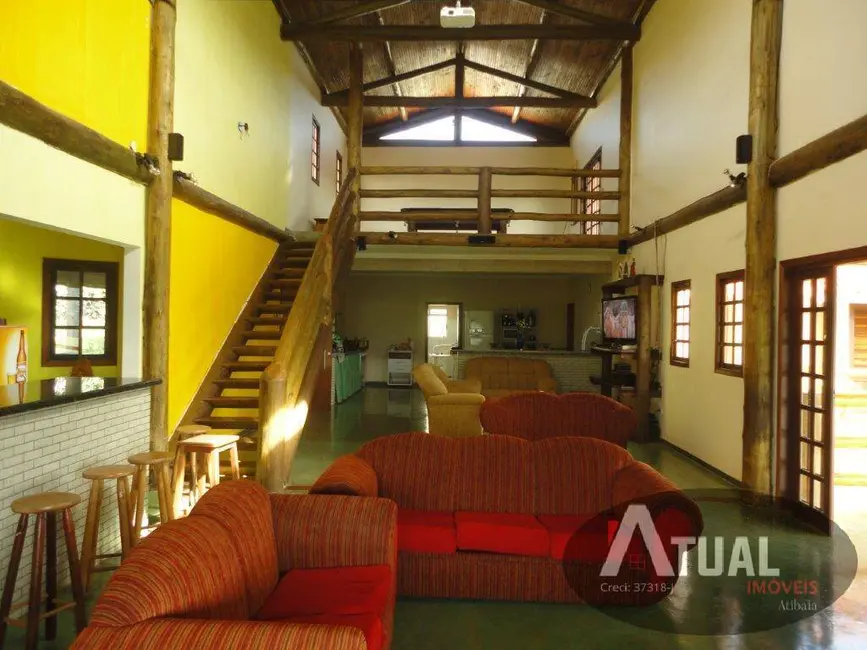 Foto 4 de Chácara com 4 quartos à venda, 526m2 em Piracaia - SP