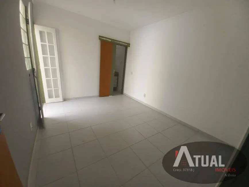 Foto 8 de Casa com 3 quartos para alugar, 209m2 em Jardim Estância Brasil, Atibaia - SP