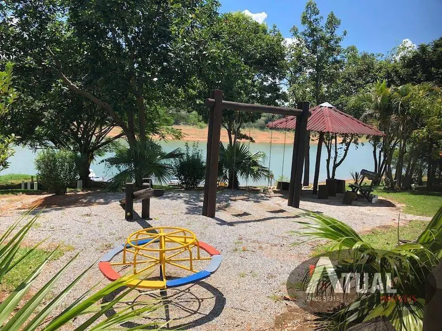 Casa de Condomínio com 3 quartos à venda, 550m2 em Piracaia - SP - imagem 3 Foto 3 de Casa de Condomínio com 3 quartos à venda, 550m2 em Piracaia - SP