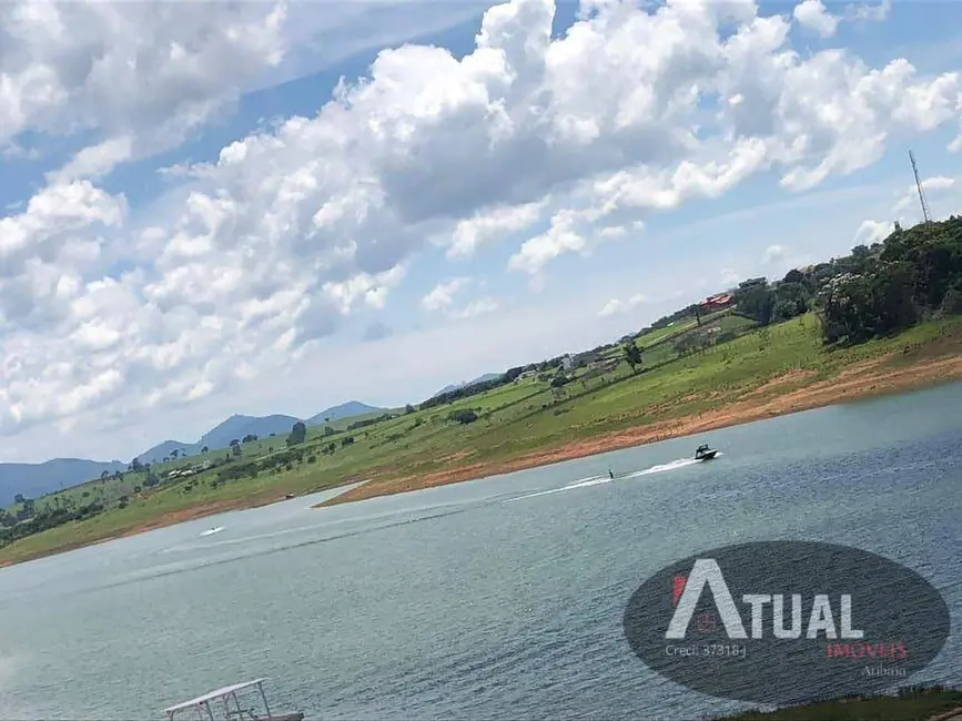 Casa de Condomínio com 3 quartos à venda, 550m2 em Piracaia - SP - imagem 6 Foto 6 de Casa de Condomínio com 3 quartos à venda, 550m2 em Piracaia - SP