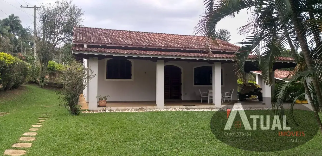 Foto 2 de Casa de Condomínio com 3 quartos à venda, 220m2 em Piracaia - SP