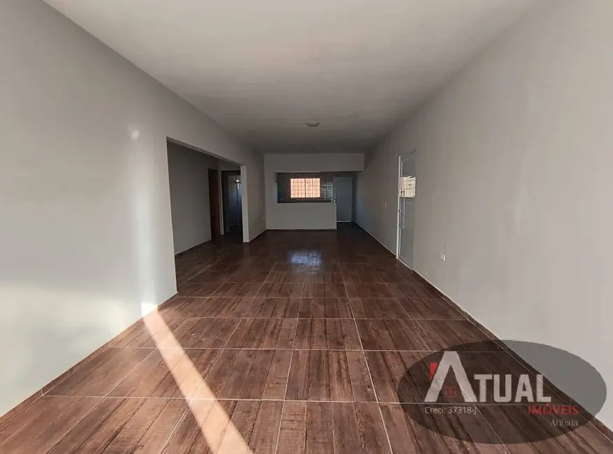 Foto 5 de Casa com 3 quartos à venda, 212m2 em Piracaia - SP