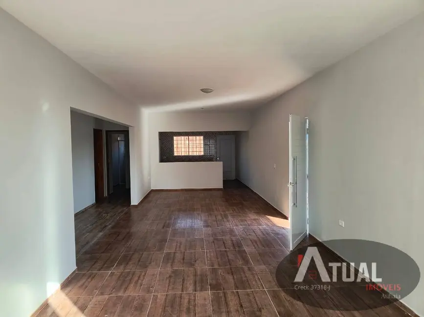 Foto 6 de Casa com 3 quartos à venda, 212m2 em Piracaia - SP