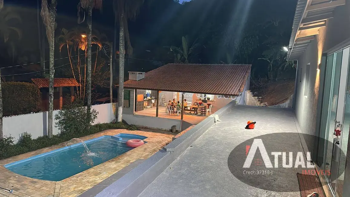 Foto 3 de Chácara com 3 quartos à venda, 200m2 em Mairipora - SP