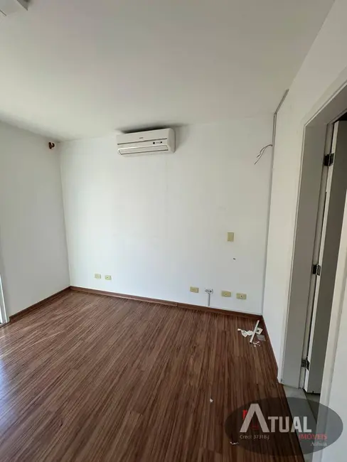 Casa de Condomínio com 3 quartos para alugar, 180m2 em Jardim Imperial, Atibaia - SP - imagem 6 Foto 6 de Casa de Condomínio com 3 quartos para alugar, 180m2 em Jardim Imperial, Atibaia - SP