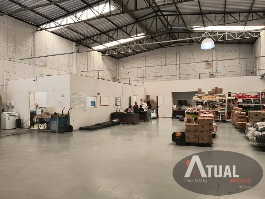Foto 4 de Armazém / Galpão à venda e para alugar, 558m2 em Mairipora - SP