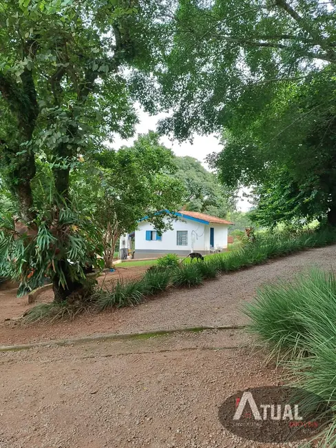 Foto 2 de Chácara com 4 quartos à venda, 350m2 em Jardim Estância Brasil, Atibaia - SP