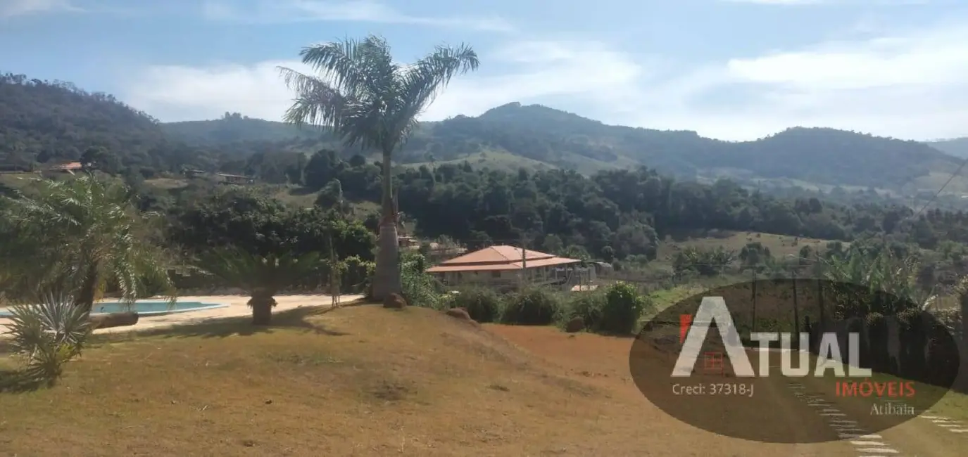 Foto 1 de Chácara com 5 quartos à venda, 300m2 em Itapeva - MG