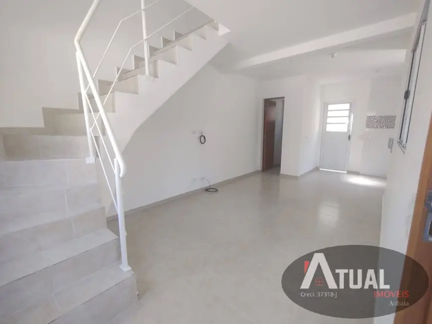 Casa com 2 quartos para alugar, 58m2 em Jardim Santo Antônio, Atibaia - SP - imagem 8 Foto 8 de Casa com 2 quartos para alugar, 58m2 em Jardim Santo Antônio, Atibaia - SP