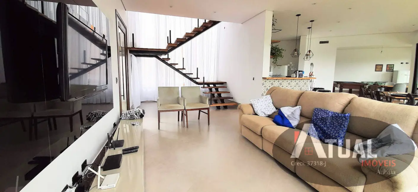 Foto 23 de Casa com 4 quartos à venda, 300m2 em Igarata - SP