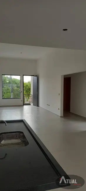 Casa com 2 quartos à venda, 175m2 em Nova Cerejeira, Atibaia - SP - imagem 6 Foto 6 de Casa com 2 quartos à venda, 175m2 em Nova Cerejeira, Atibaia - SP