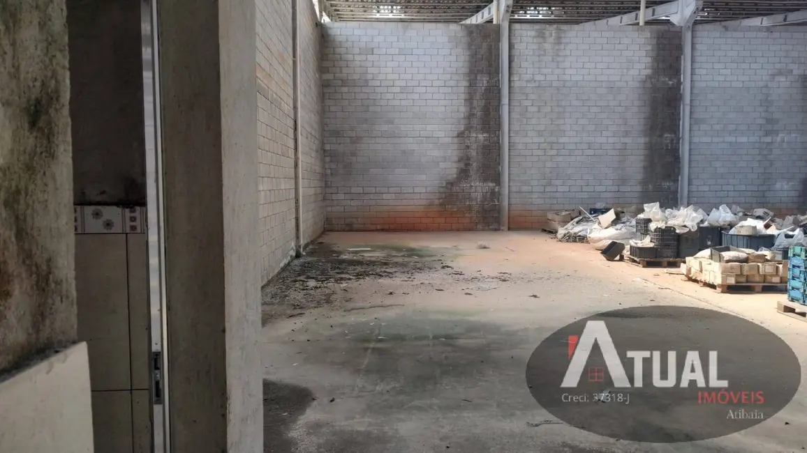 Foto 2 de Armazém / Galpão à venda, 2000m2 em Mairipora - SP