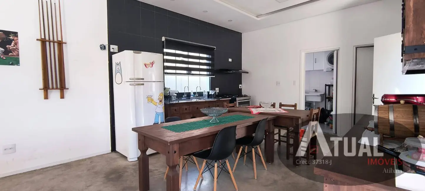 Foto 9 de Casa com 4 quartos à venda, 377m2 em Jardim Shangri-Lá, Atibaia - SP