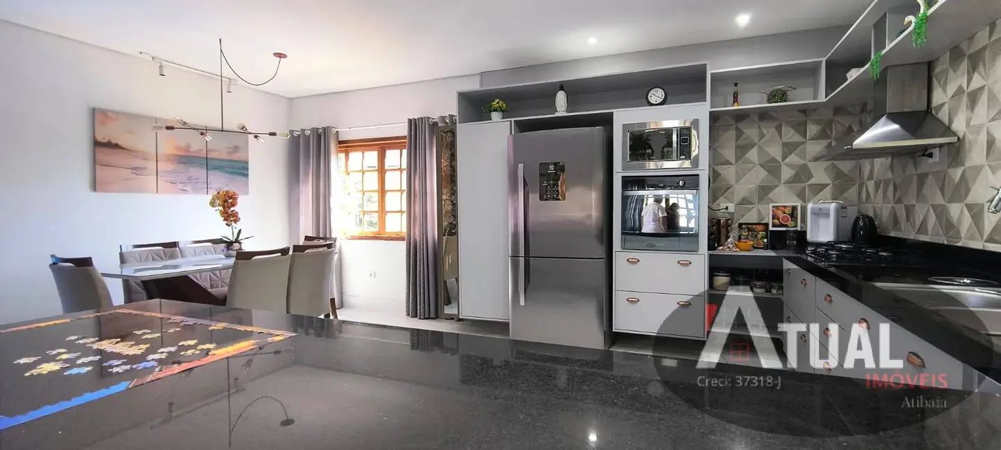 Foto 2 de Casa com 4 quartos à venda, 377m2 em Jardim Shangri-Lá, Atibaia - SP