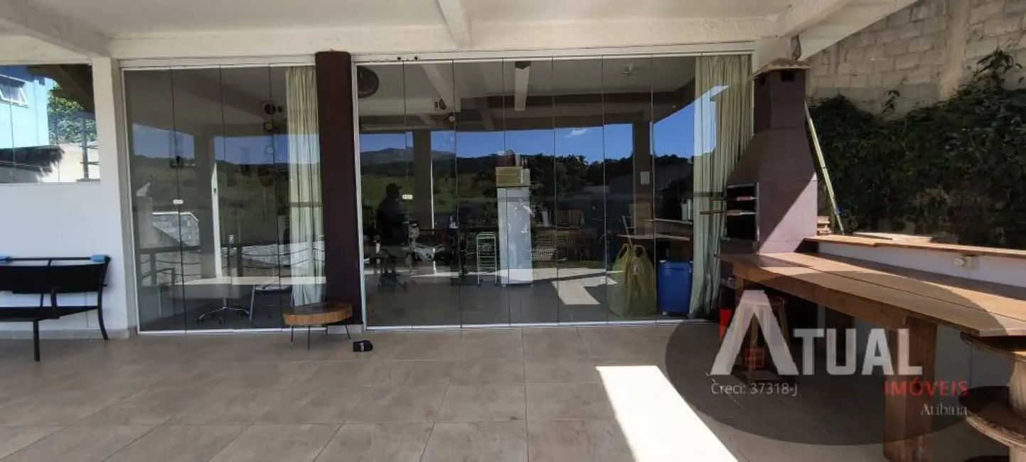 Foto 9 de Casa com 4 quartos à venda, 209m2 em Jardim Centenário, Atibaia - SP