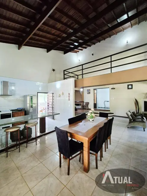 Foto 8 de Casa com 3 quartos à venda, 374m2 em Centro, Jarinu - SP