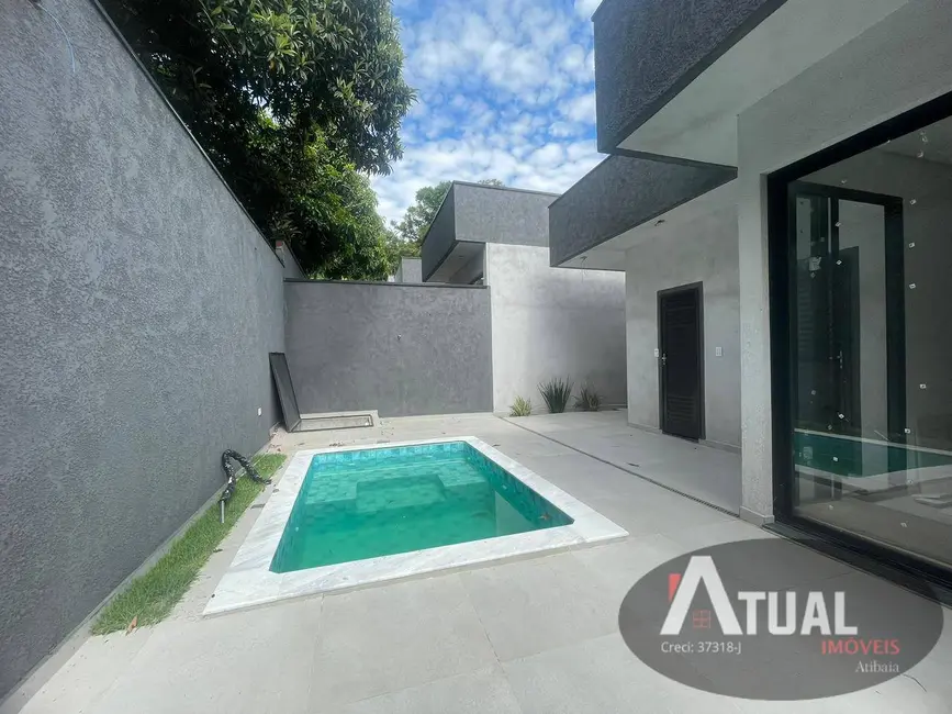 Foto 2 de Casa com 3 quartos à venda, 220m2 em Jardim Estância Brasil, Atibaia - SP