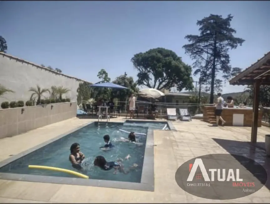 Foto 5 de Casa com 4 quartos para alugar, 250m2 em Mairipora - SP