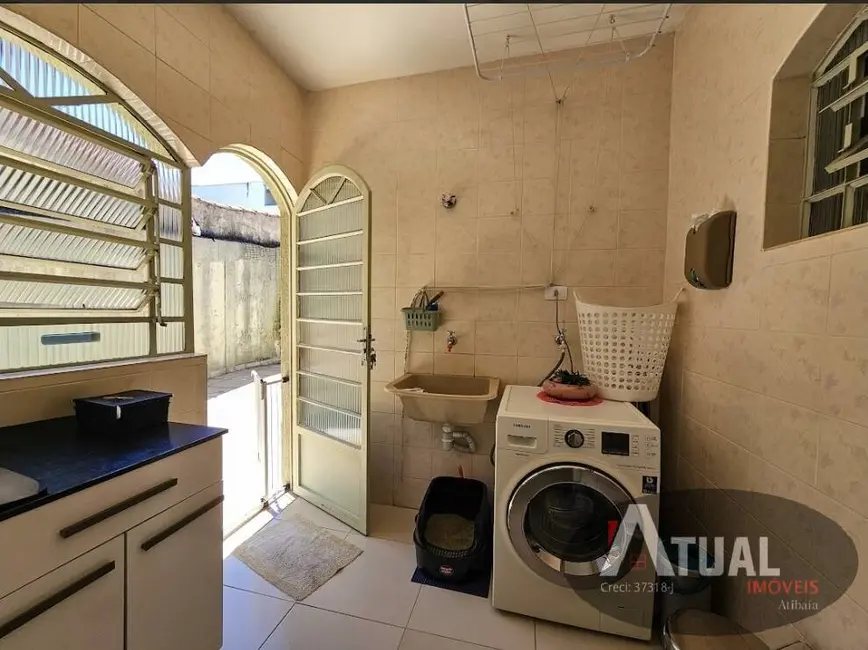 Foto 9 de Casa de Condomínio com 3 quartos à venda, 220m2 em Jardim Shangri-Lá, Atibaia - SP