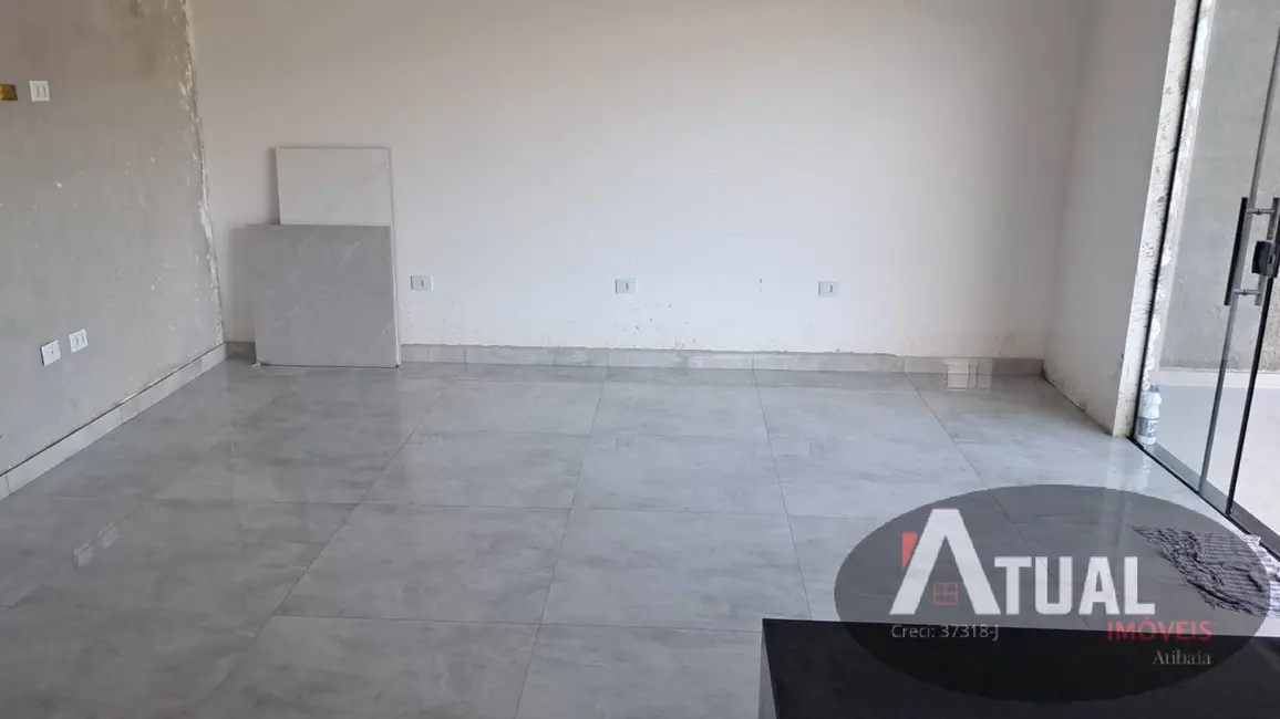 Foto 4 de Casa com 3 quartos à venda, 300m2 em Mairipora - SP