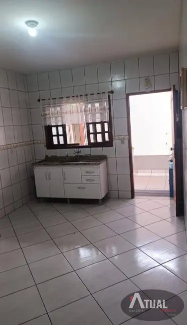 Casa com 2 quartos à venda, 180m2 em Jardim Imperial, Atibaia - SP - imagem 4 Foto 4 de Casa com 2 quartos à venda, 180m2 em Jardim Imperial, Atibaia - SP