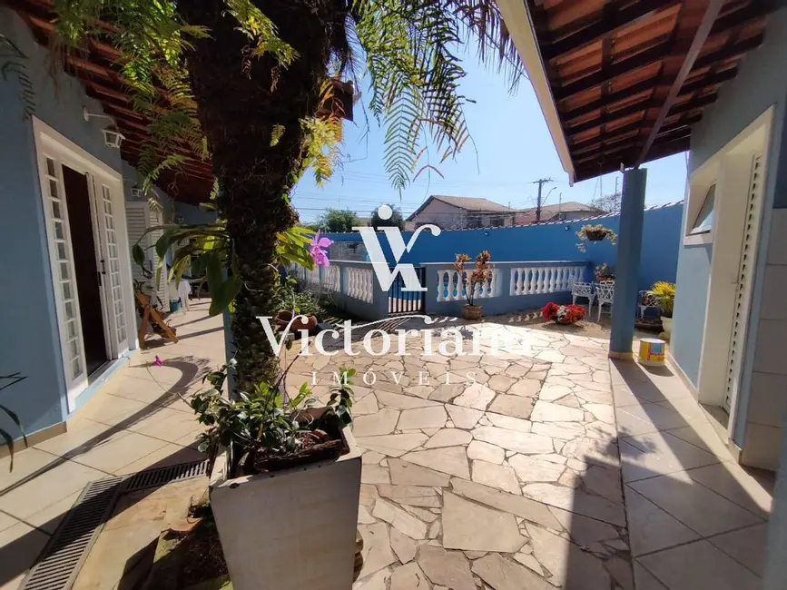 Foto 3 de Casa com 4 quartos à venda, 419m2 em Jardim Santa Maria, Jacarei - SP