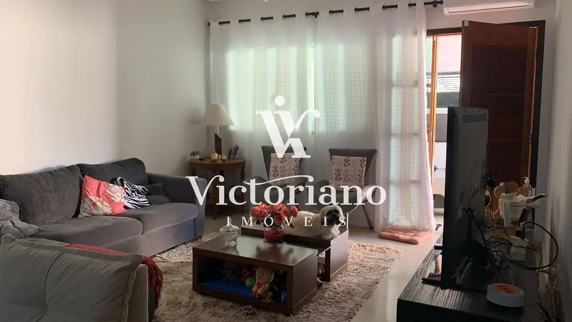 Foto 4 de Casa com 3 quartos à venda, 250m2 em Loteamento Villa Branca, Jacarei - SP