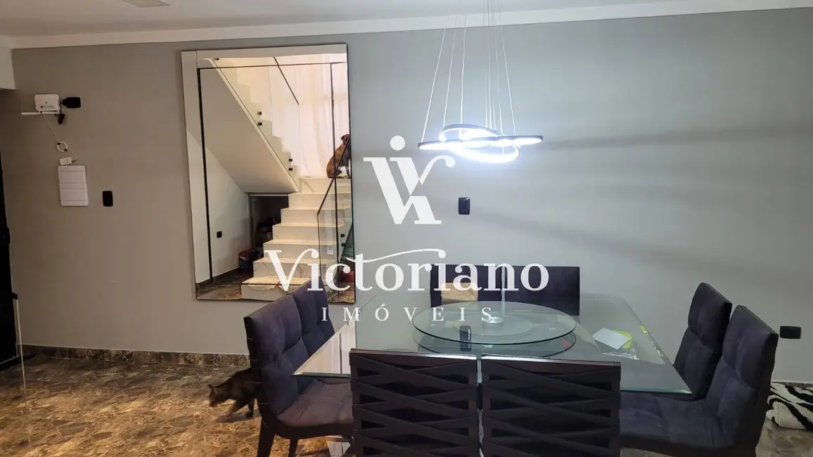 Casa de Condomínio com 3 quartos à venda, 350m2 em Jardim Jacinto, Jacarei - SP - imagem 8 Foto 8 de Casa de Condomínio com 3 quartos à venda, 350m2 em Jardim Jacinto, Jacarei - SP