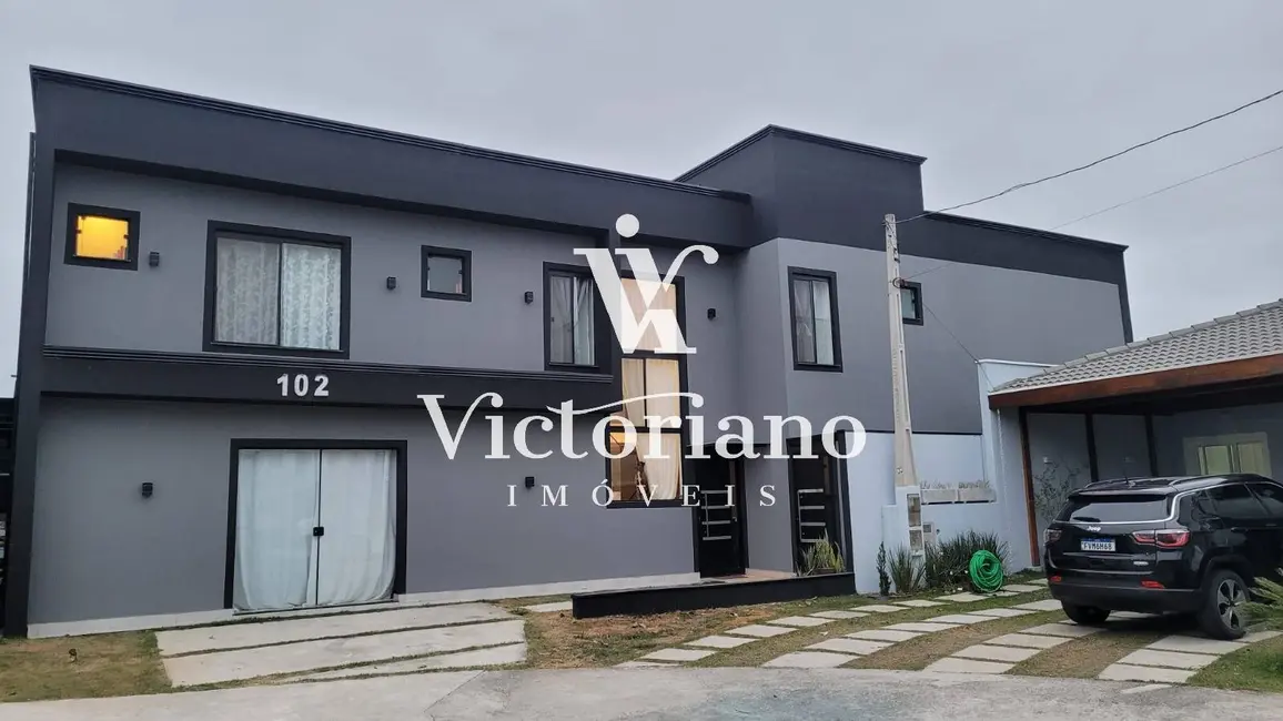 Casa de Condomínio com 3 quartos à venda, 350m2 em Jardim Jacinto, Jacarei - SP - imagem 3 Foto 3 de Casa de Condomínio com 3 quartos à venda, 350m2 em Jardim Jacinto, Jacarei - SP