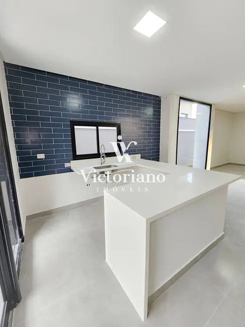 Casa de Condomínio com 3 quartos à venda, 250m2 em Cacapava - SP - imagem 6 Foto 6 de Casa de Condomínio com 3 quartos à venda, 250m2 em Cacapava - SP